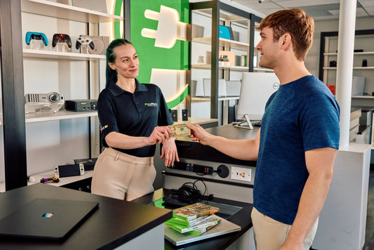 PayMore Sand Lake: The Best Alternative to Pawn Shops for Electronics in Orlando