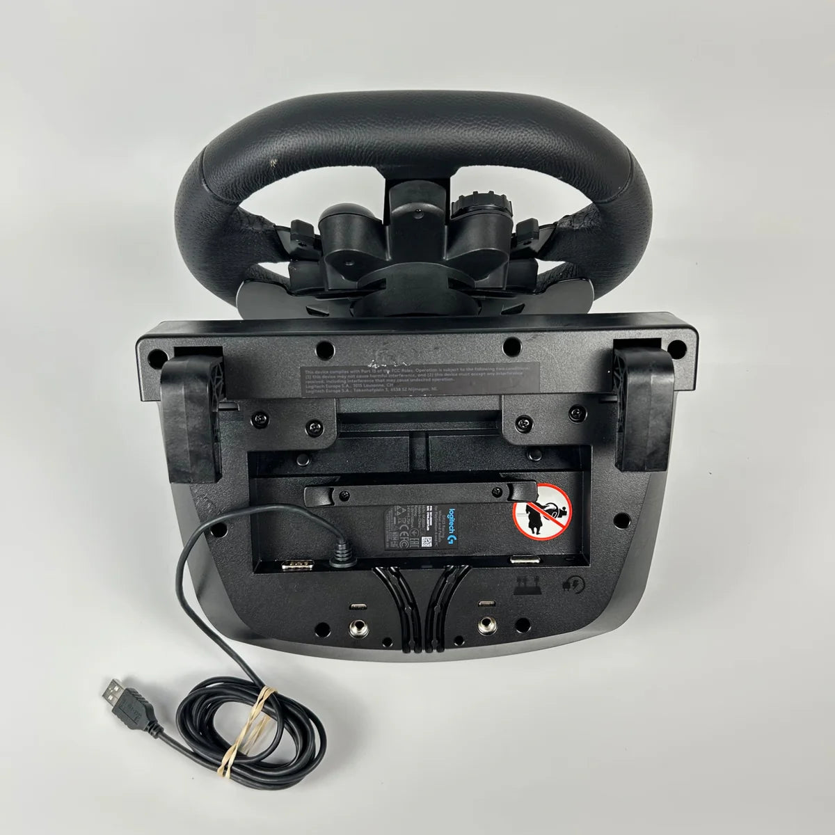 Logitech G923 Racing Wheel Pedals And Shifter 941-000147