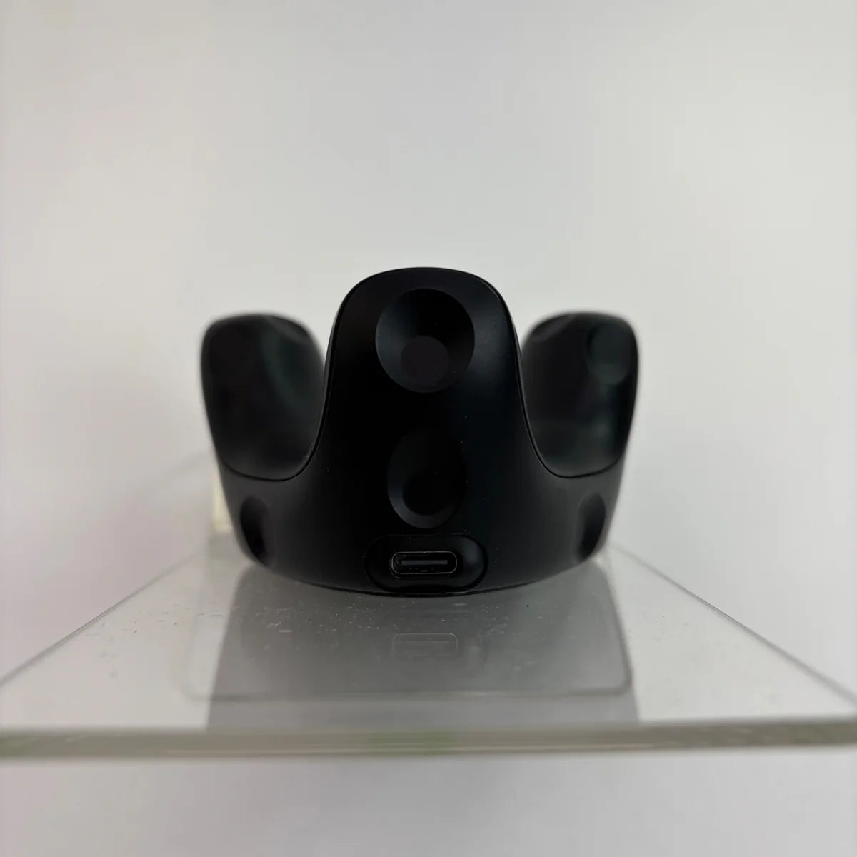 HTC VR Tracker 3.0 Black w/ USB Cables & Wireless Dongle 2QAB100 For PC