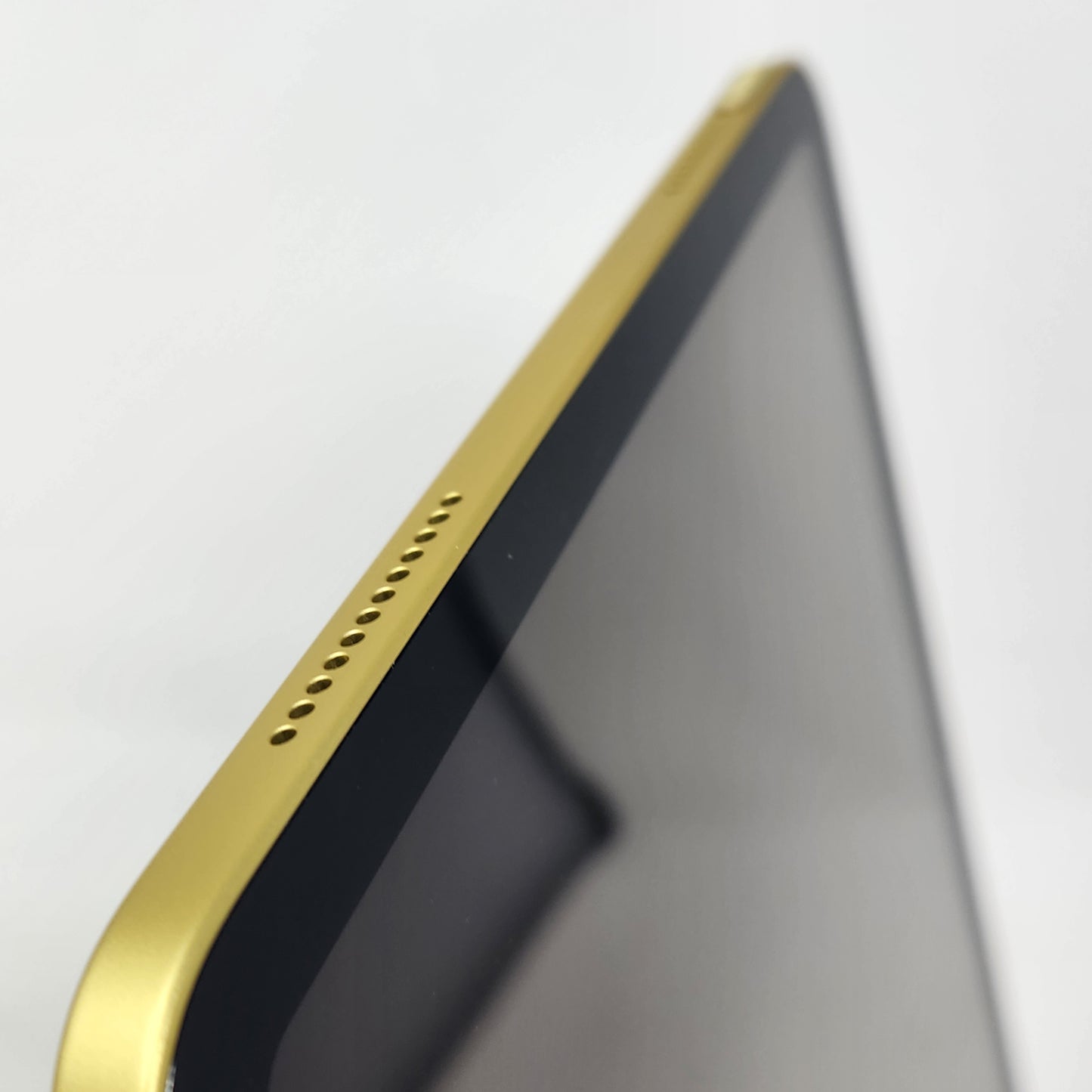 WiFi Only Apple iPad 11" (A16) 128GB Yellow MD4D4LL/A