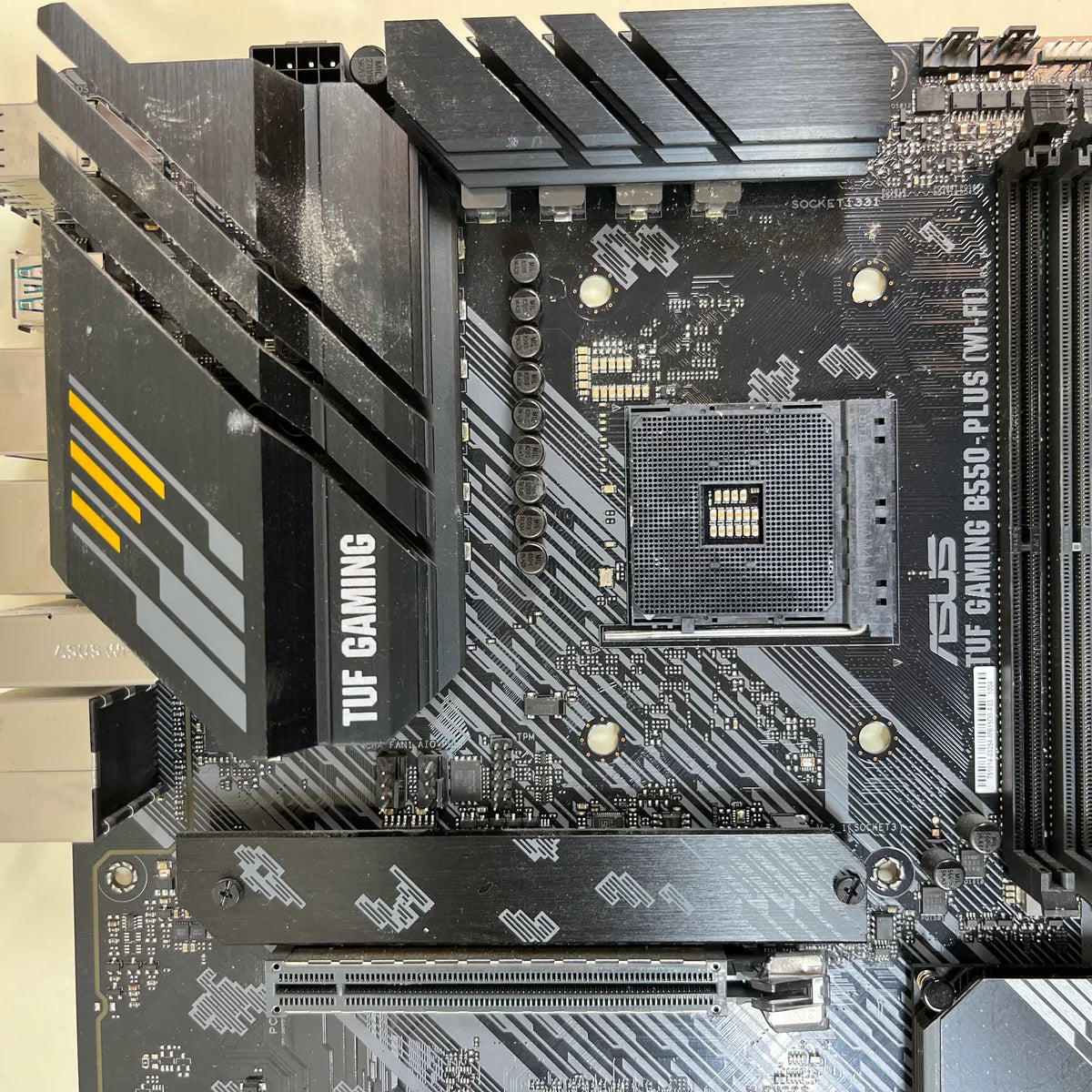 Asus TUF Gaming B550M Plus AM4 microATX AMD DDR4 Motherboard