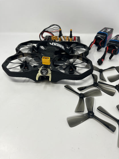 iFlight ProTek35 MR-IFP35F HD FPV Quad Drone w/ DJI 04 Air Unit and Charging Board + 2x 1,300mAH Batteries