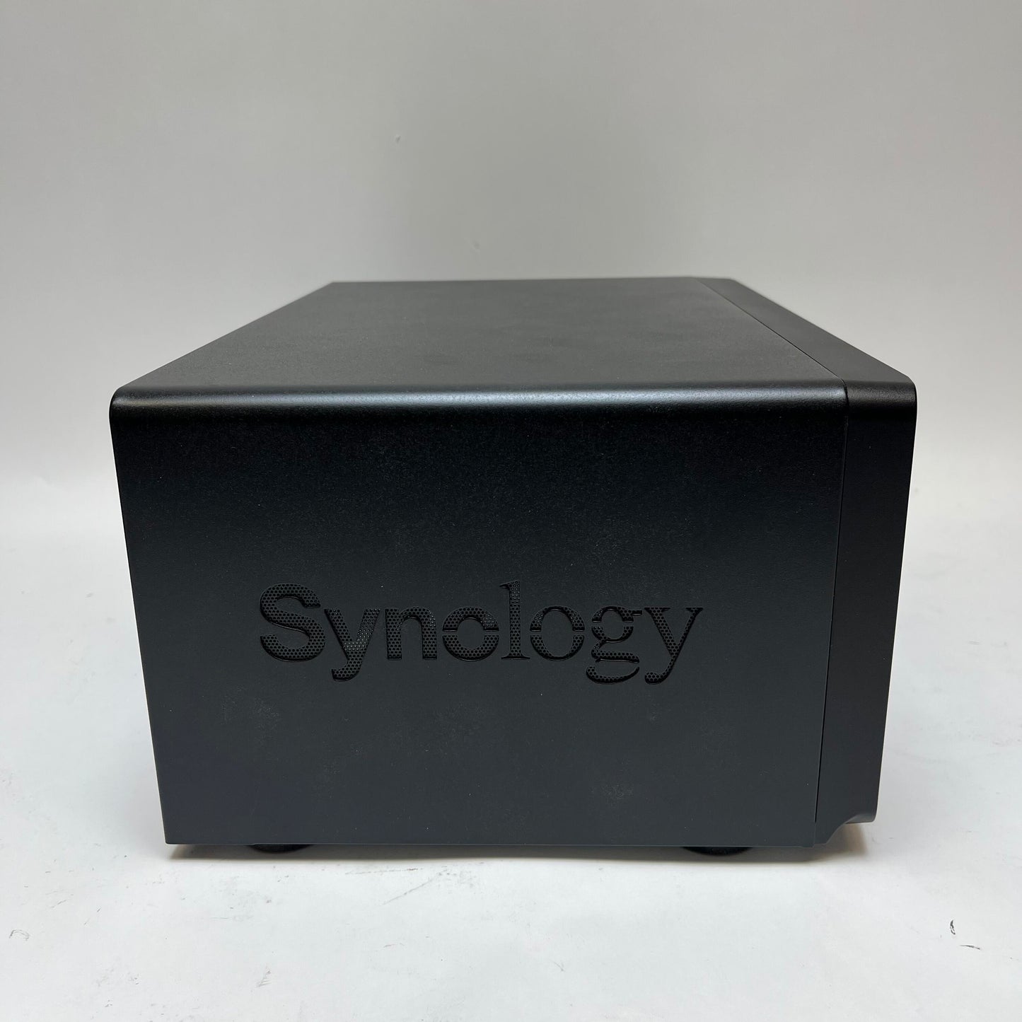 New SynologyY Disk Station DS1815+ 8-BAY SAN/NAS Server Storage System