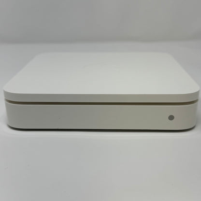 Apple AirPort Extreme Wireless Router White MD031LL/a