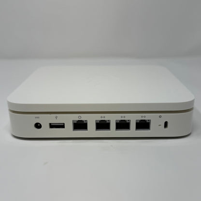 Apple AirPort Extreme Wireless Router White MD031LL/a