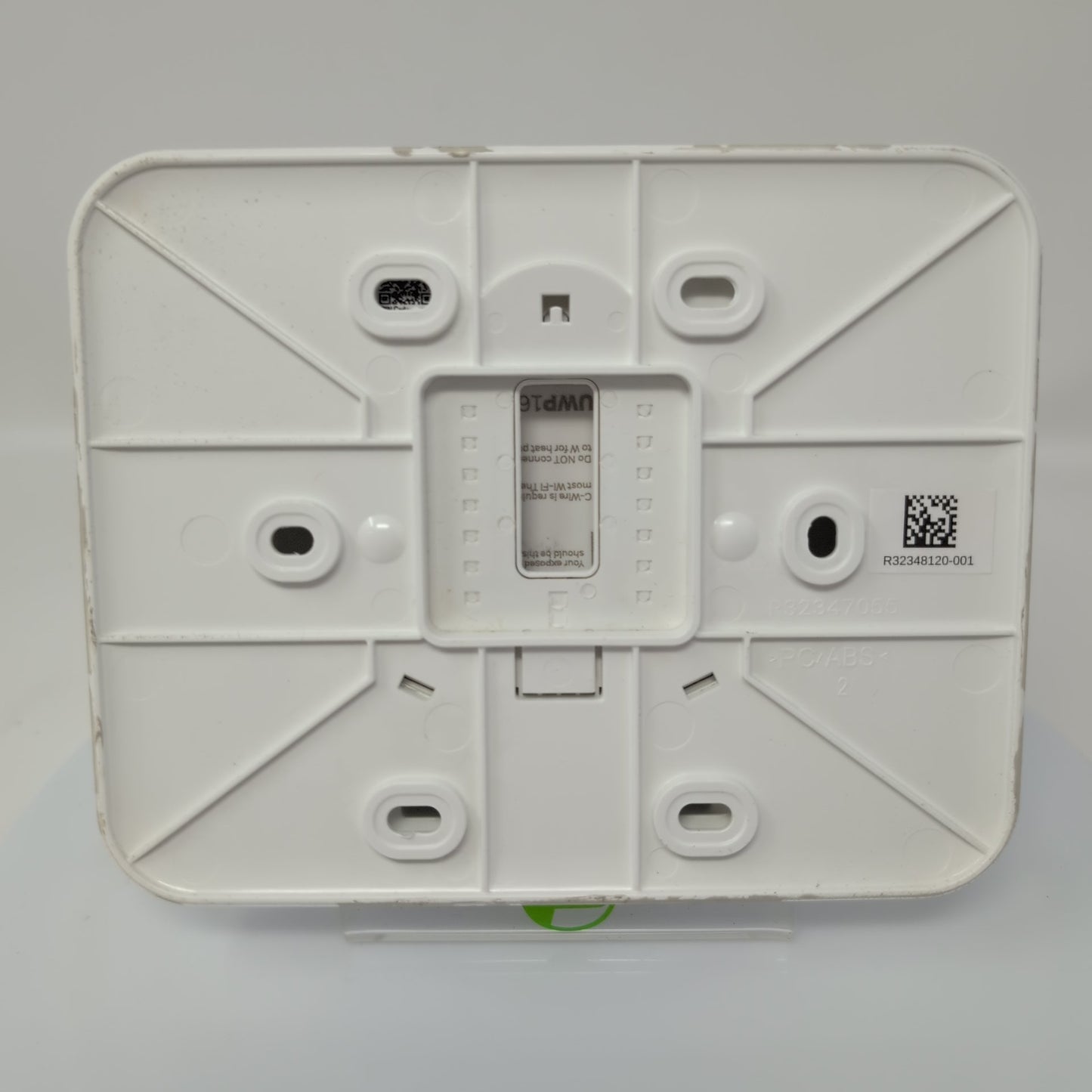 Honeywell T6 Pro Z-Wave Programmable Thermostat White TH6320ZW2007 w/Mount