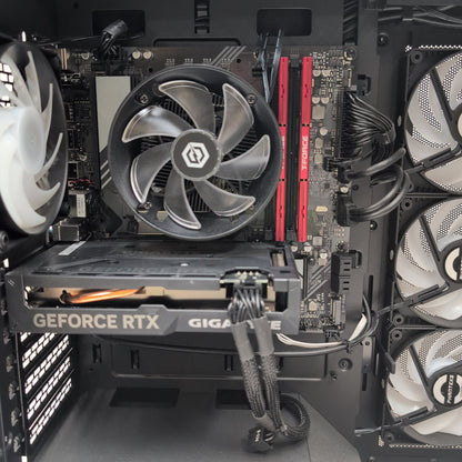 iBuyPower C-Series i5-14400F 2.50GHz 32GB RAM 2TB SSD Gigabyte GeForce RTX 4060