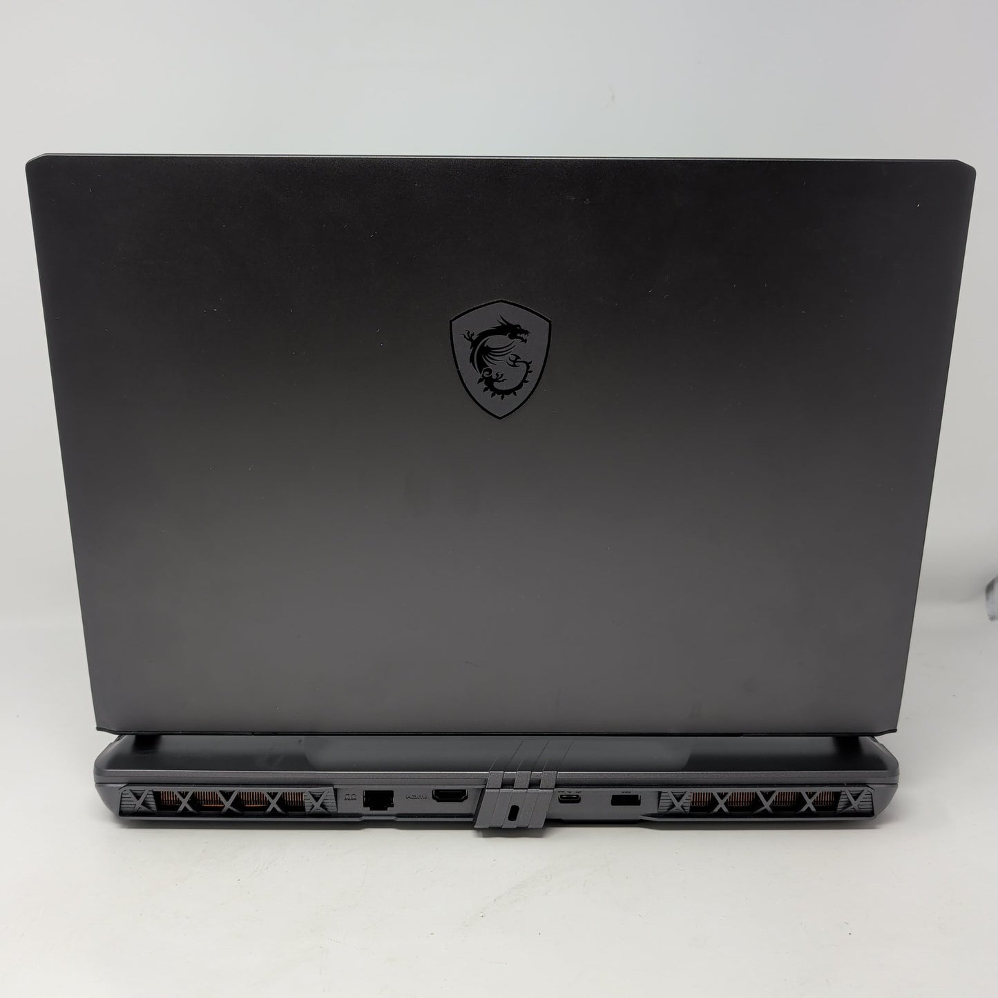 MSI Vector 16 HX AI A14VGG 64GB RAM 2TB GeForce RTX 4070